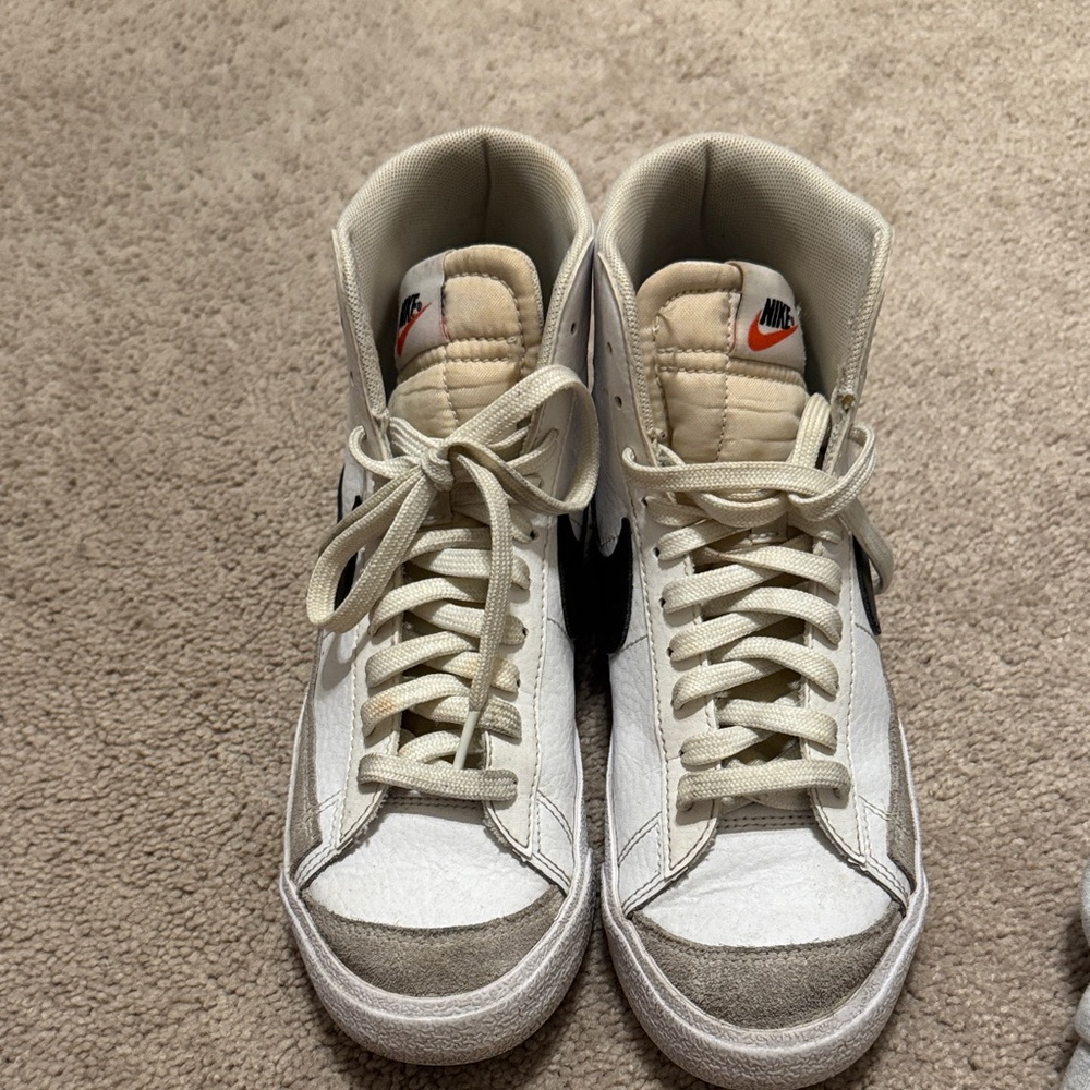Nike High-Top Sneakers in White and Tan